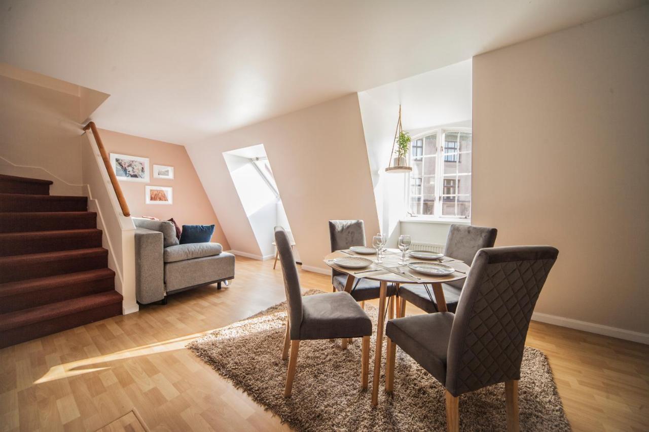 2 Level Apartments In Old Town Riga Extérieur photo